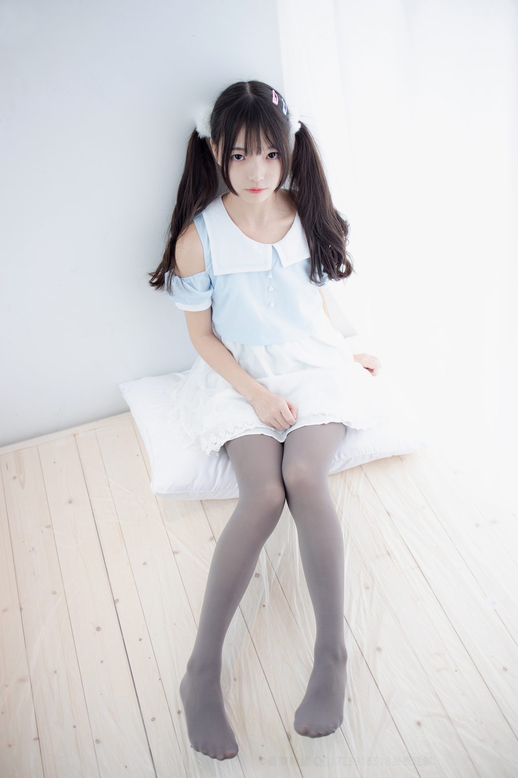 森萝财团写真 X系列 X-054