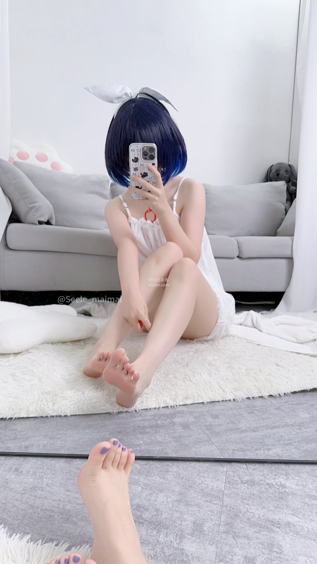 网红Coser@Seele麦麦 –崩崩温泉
