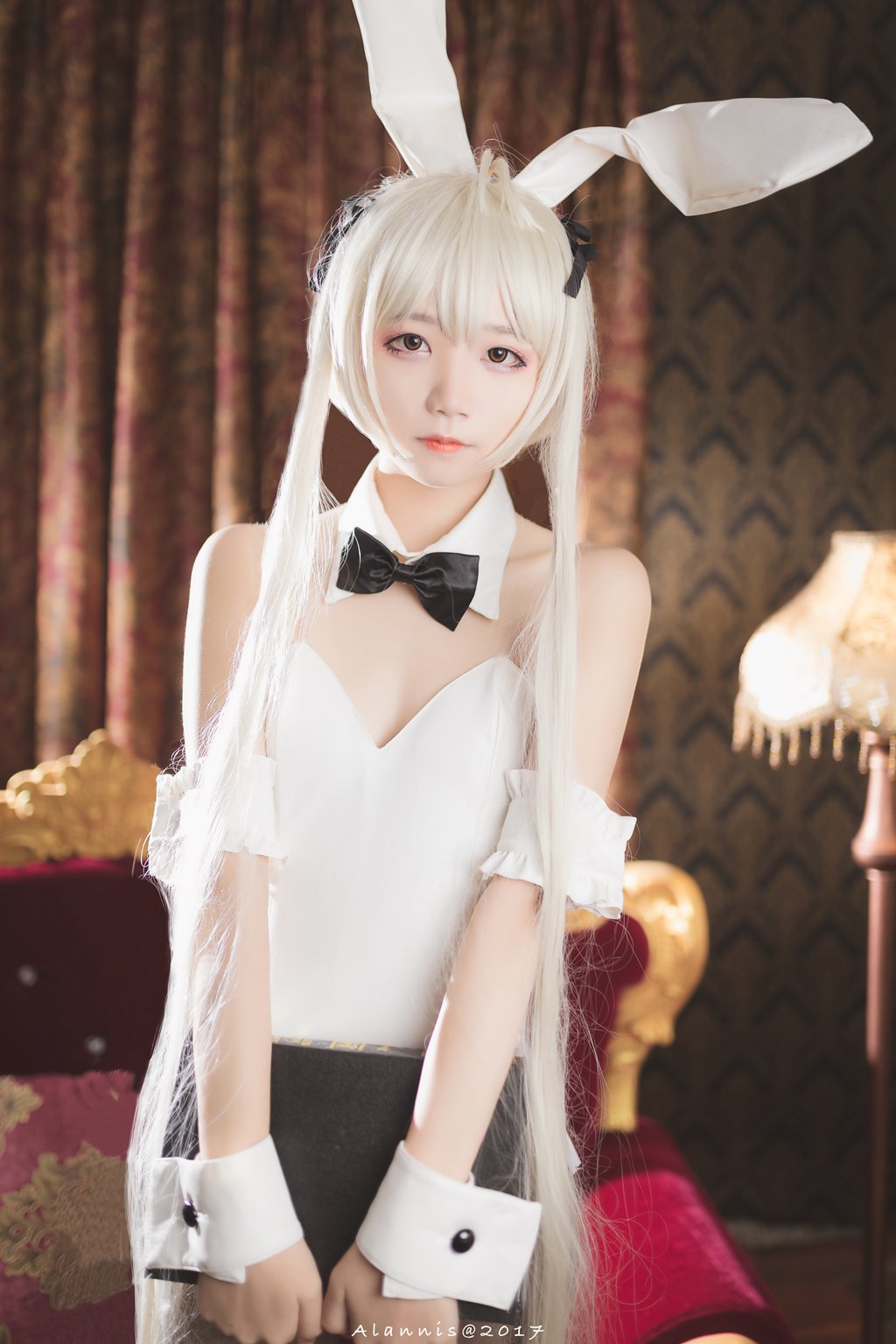 微博红人Coser@五更百鬼 兔女郎