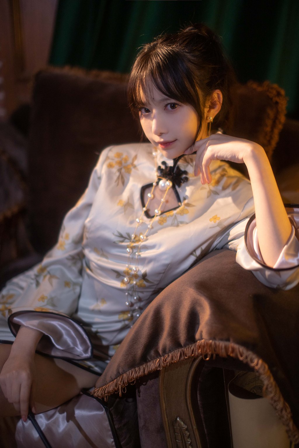 人气动漫Coser@Shika小鹿鹿 中秋旗袍